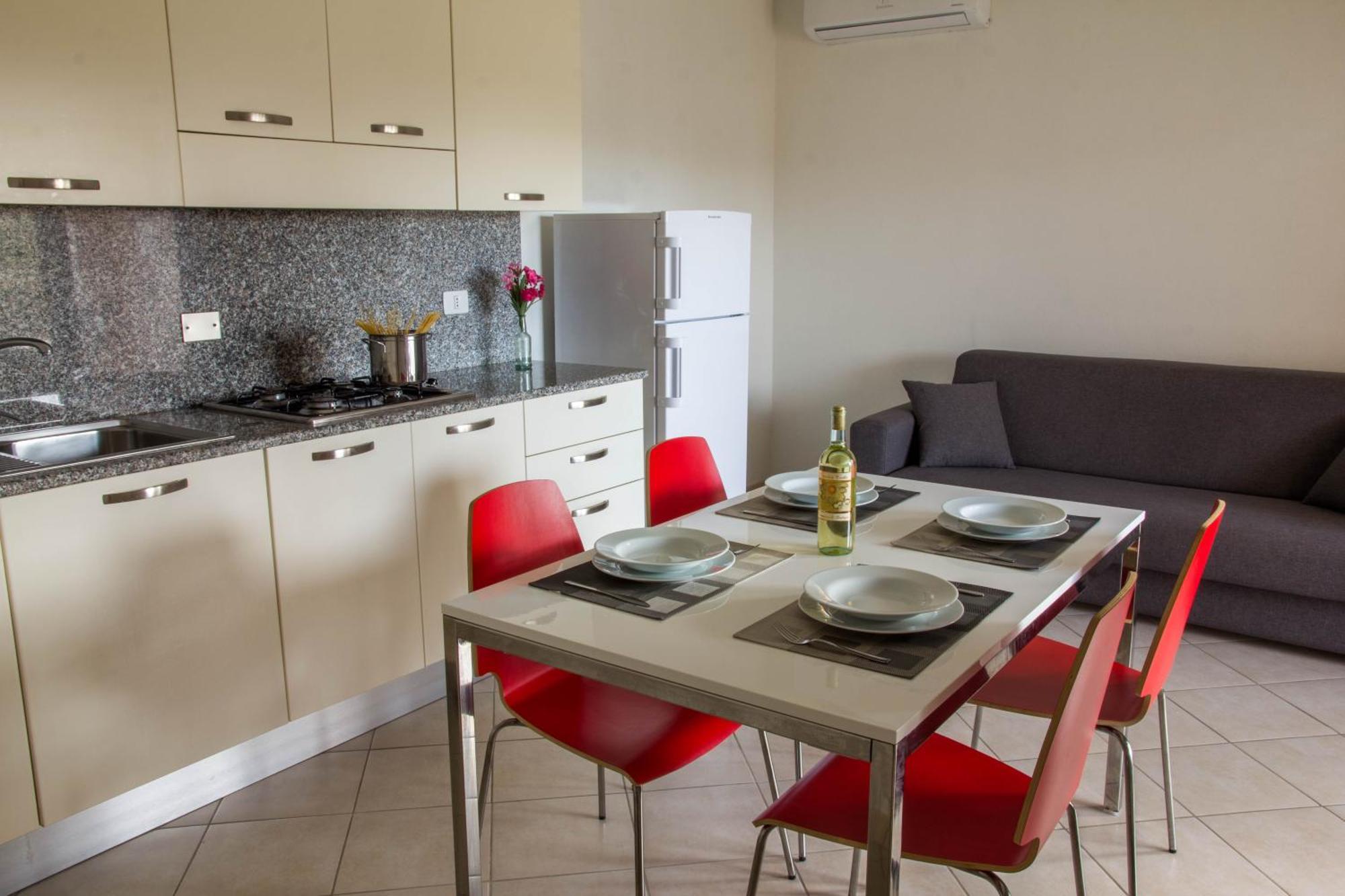 Gf Apartments La Vigna باديسي المظهر الخارجي الصورة