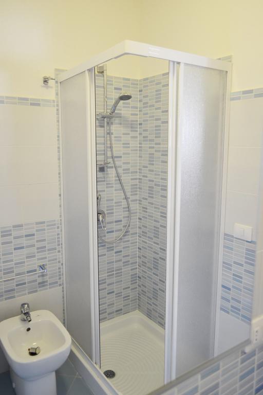 Gf Apartments La Vigna باديسي الغرفة الصورة