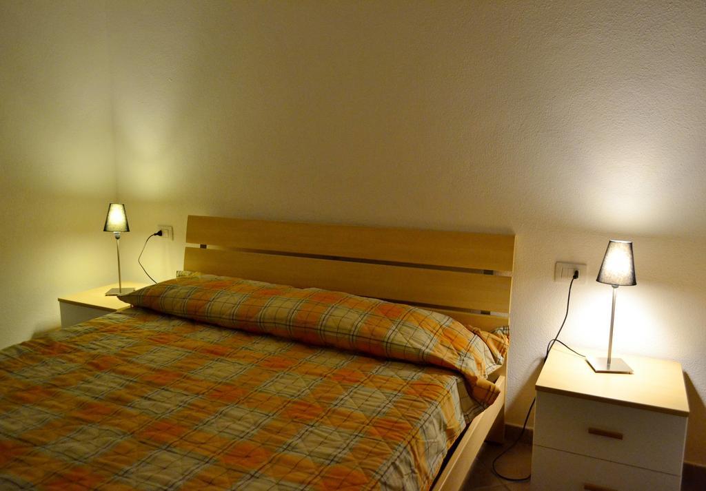 Gf Apartments La Vigna باديسي الغرفة الصورة