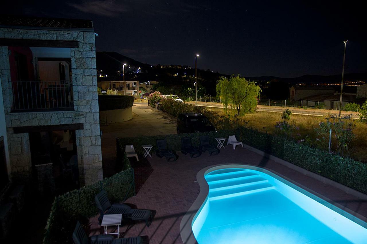 Gf Apartments La Vigna باديسي المظهر الخارجي الصورة